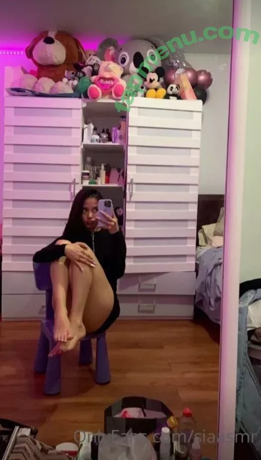 Sia ASMR nude photo #0021 (real_siaasmr / siaasmr)