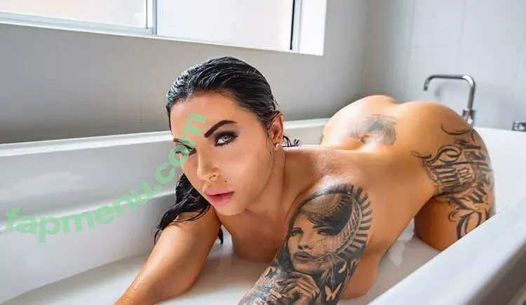 Siara Dianda nude photo #0001 (siara007 / siaraa_diandaa)