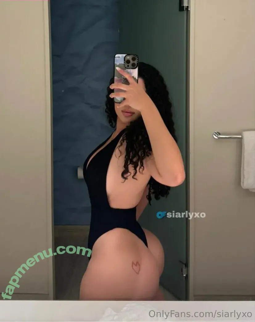 Siarly nude photo #0150 ( / siarly.xo / siarlyxo / sxarly1)
