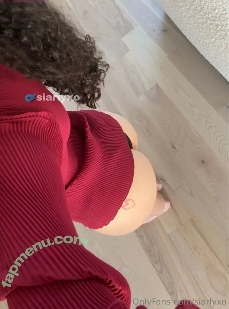 Siarly nude photo #0167 ( / siarly.xo / siarlyxo / sxarly1)