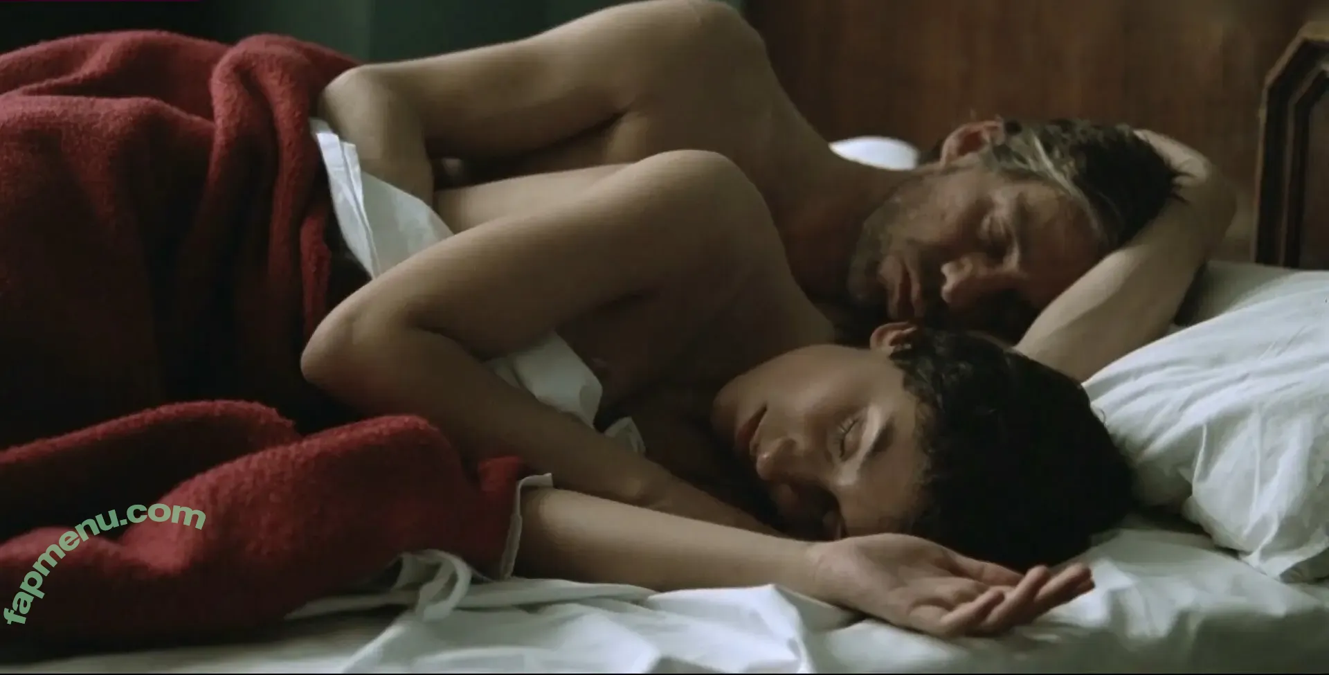 Sibel Kekilli nude photo #0019 (sibelkekilli)