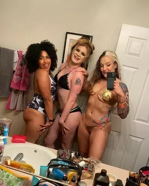 Sienna Day / Allysin Kay / adayinsienna / siennamaegomez nude photo #0835