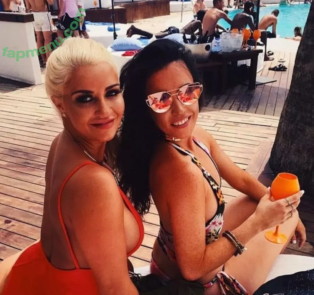 Sienna Day nude photo #0489 (Allysin Kay / adayinsienna / siennamaegomez)