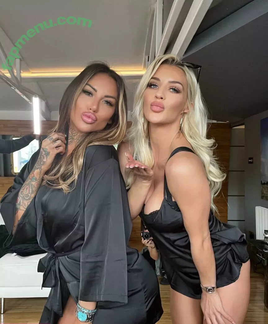 Sienna Day nude photo #0541 (Allysin Kay / adayinsienna / siennamaegomez)