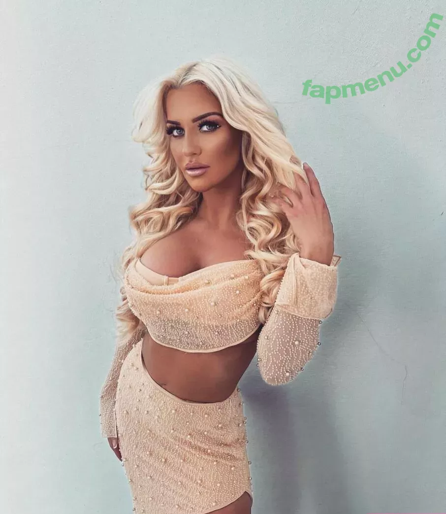 Sienna Day nude photo #0574 (Allysin Kay / adayinsienna / siennamaegomez)