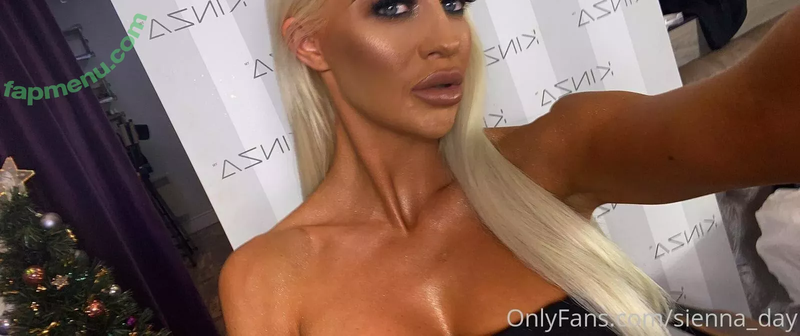 Sienna Day nude photo #0631 (Allysin Kay / adayinsienna / siennamaegomez)