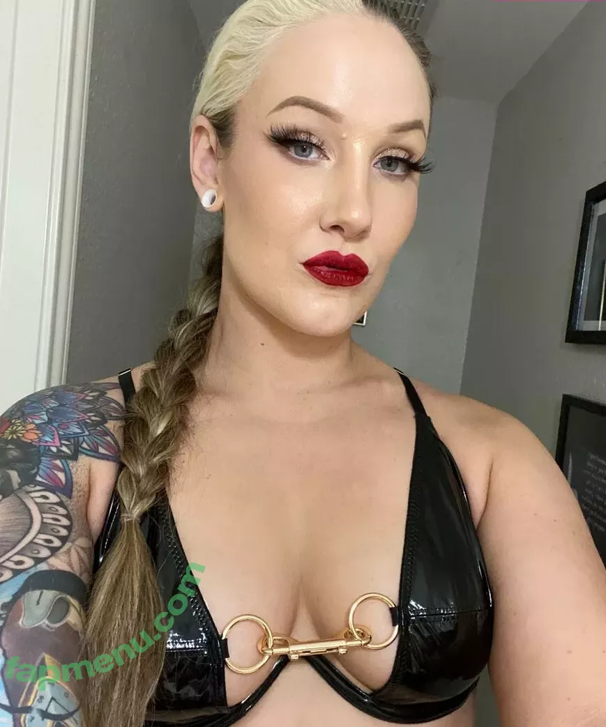 Sienna Day nude photo #0843 (Allysin Kay / adayinsienna / siennamaegomez)