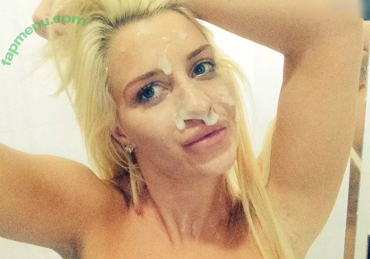 Sienna Day nude photo #0863 (Allysin Kay / adayinsienna / siennamaegomez)