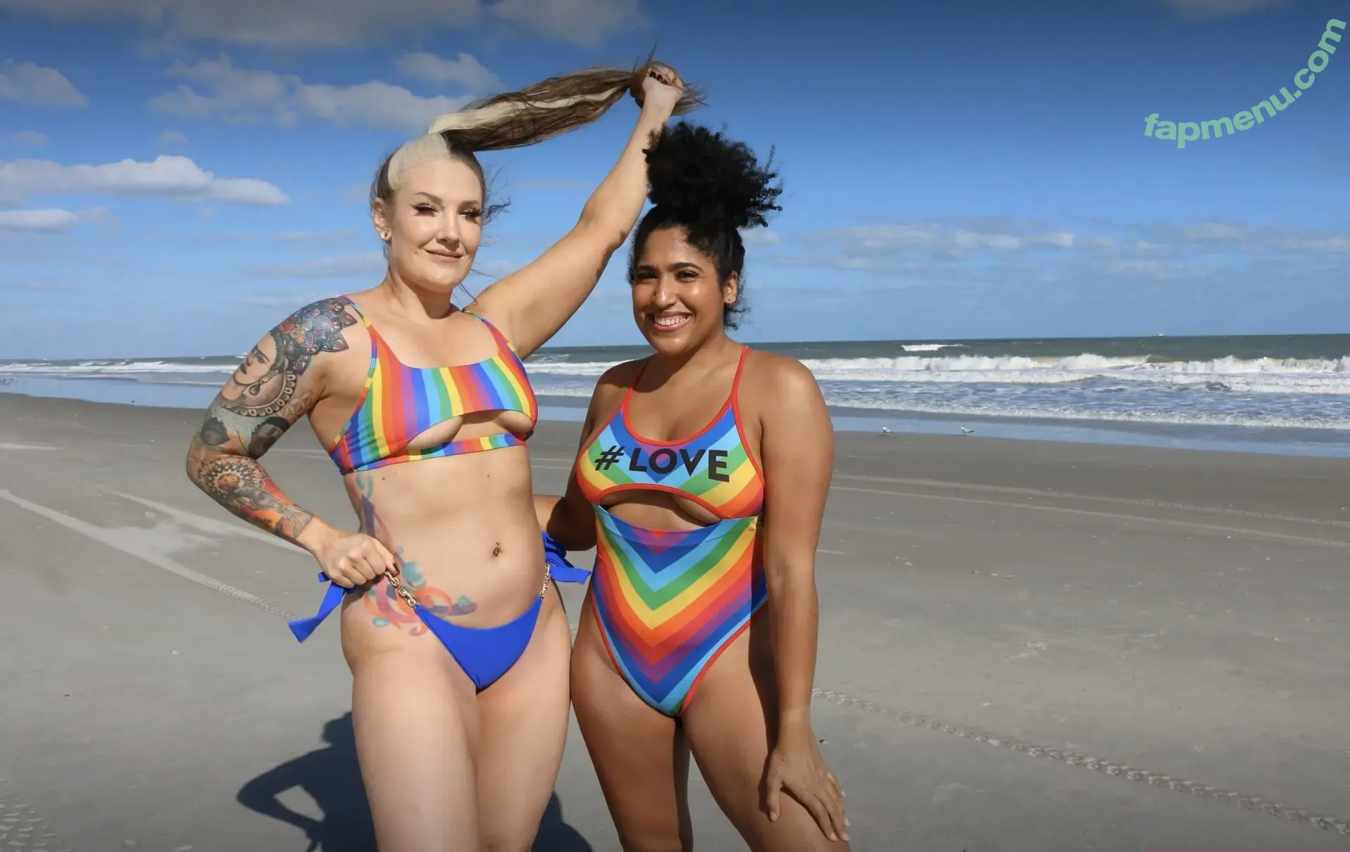 Sienna Day nude photo #1486 (Allysin Kay / adayinsienna / siennamaegomez)