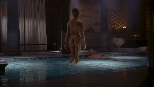 Sienna Guillory / guilloryguillorybe nude photo #0006