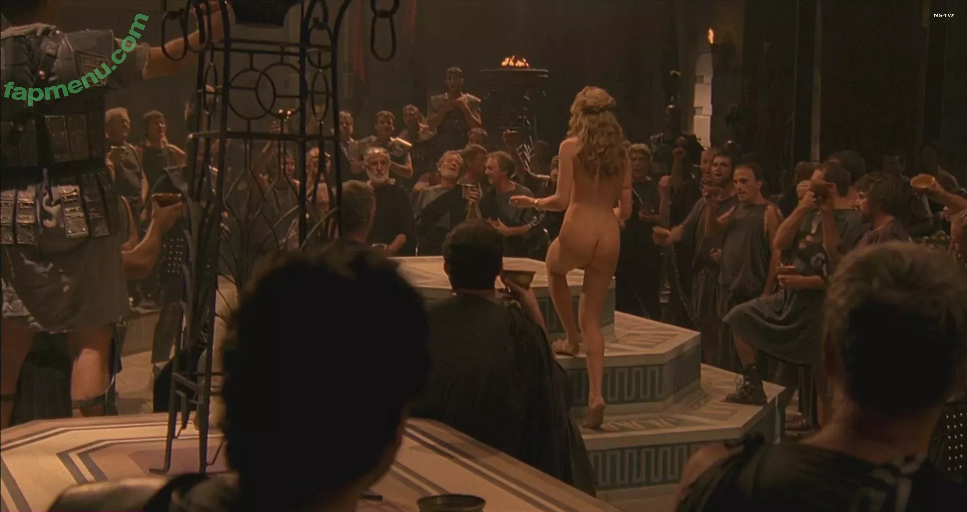 Sienna Guillory nude photo #0005 (guilloryguillorybe)