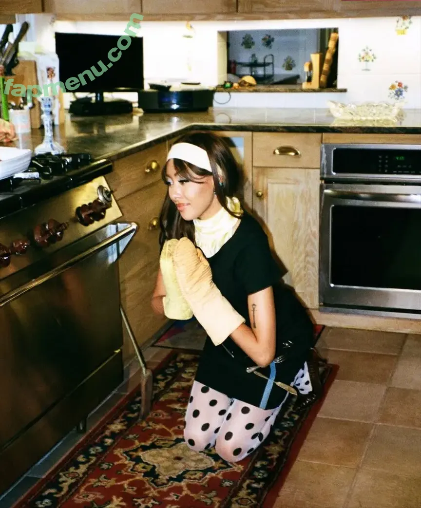 Sienna Hubert Ross nude photo #0025 (siennahubertross)