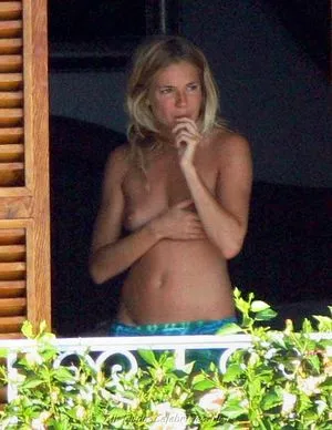 Sienna Miller / siennamillerfree / siennaonline / siennathing nude photo #0009