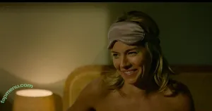 Sienna Miller / siennaonline / siennathing nude photo #0636