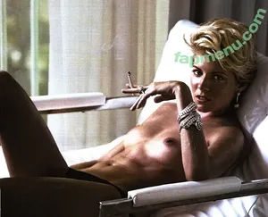 Sienna Miller / siennaonline / siennathing nude photo #0643