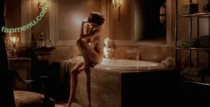 Sienna Miller / siennaonline / siennathing nude photo #0660
