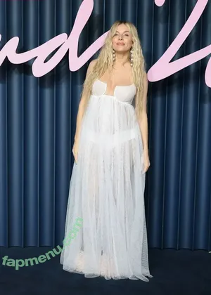 Sienna Miller / siennaonline / siennathing nude photo #0698