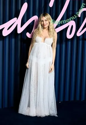 Sienna Miller / siennaonline / siennathing nude photo #0700