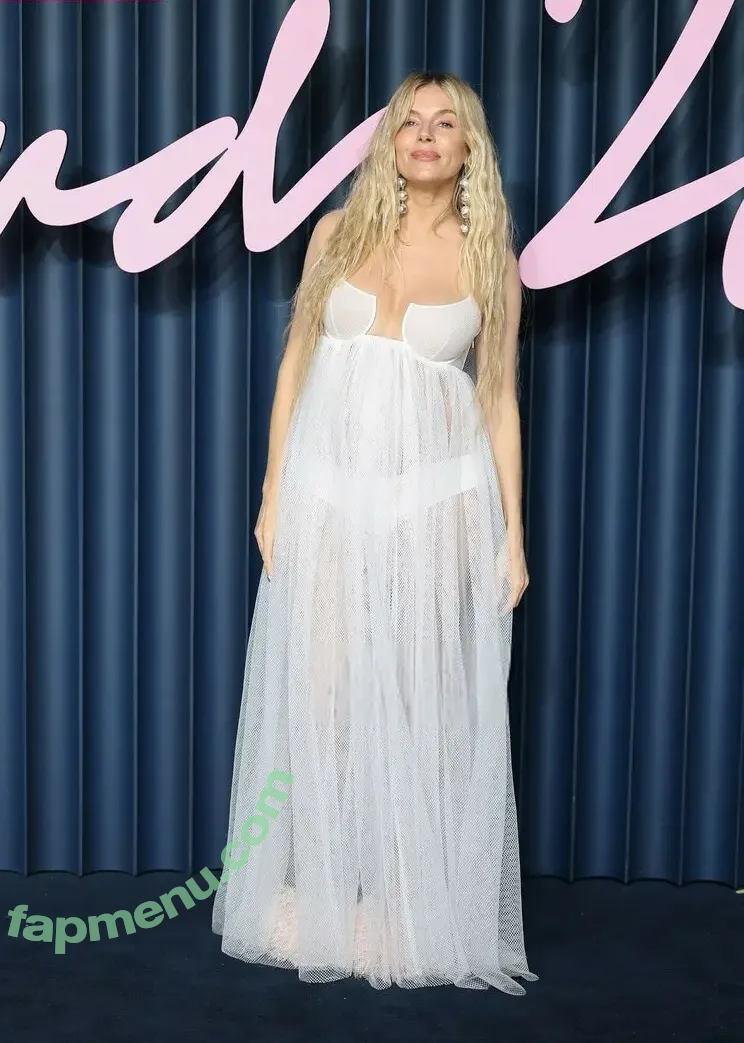 Sienna Miller nude photo #0698 (siennaonline / siennathing)