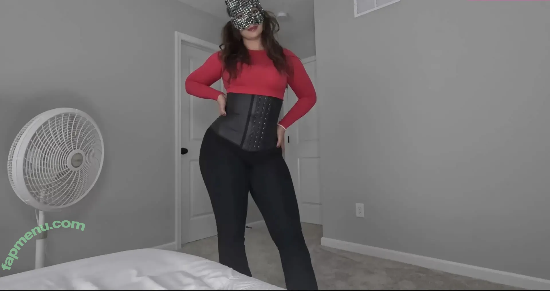 Sienna Ren nude photo #0055 (sienna_ren / siennaren / siennaren_)