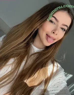siennaa_jade / siennaa.jade nude photo #0007