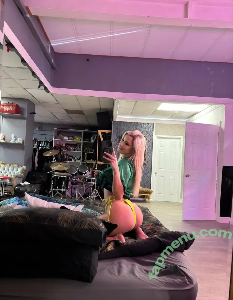 siennadayxo nude photo #0174 (siennadayxo)