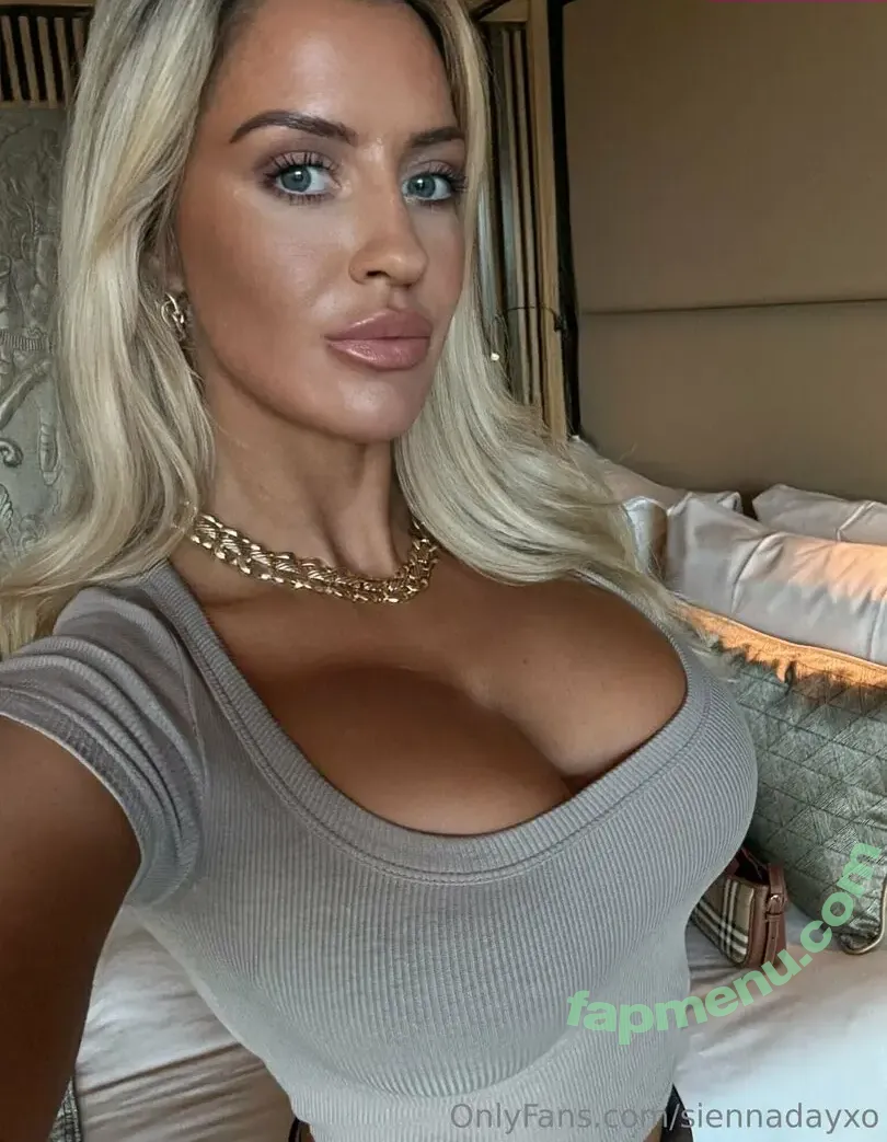 siennadayxo nude photo #0193 (siennadayxo)