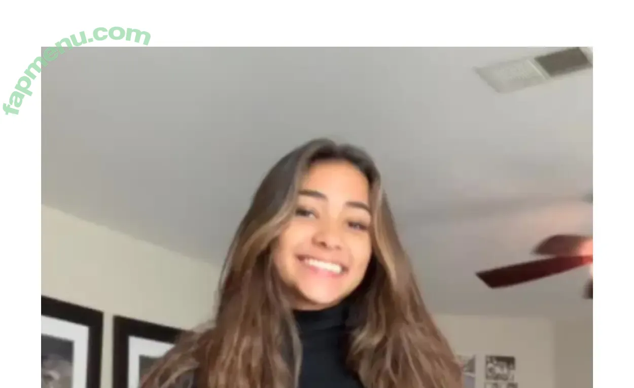 Siennamae nude photo #0005 (Siennamae)