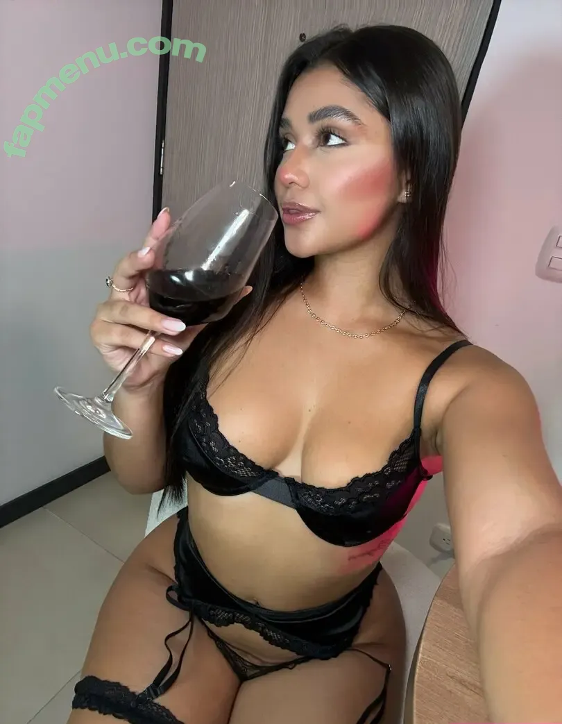 siennaren nude photo #0003 (ren_sienna)