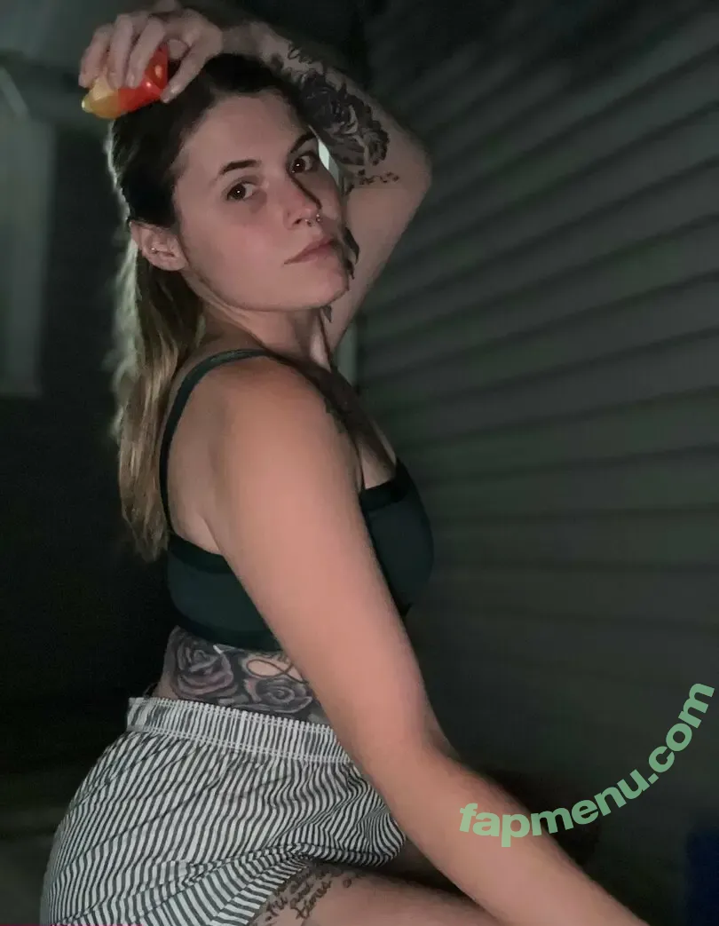 sierra_ray nude photo #0009 (sierra_ray)