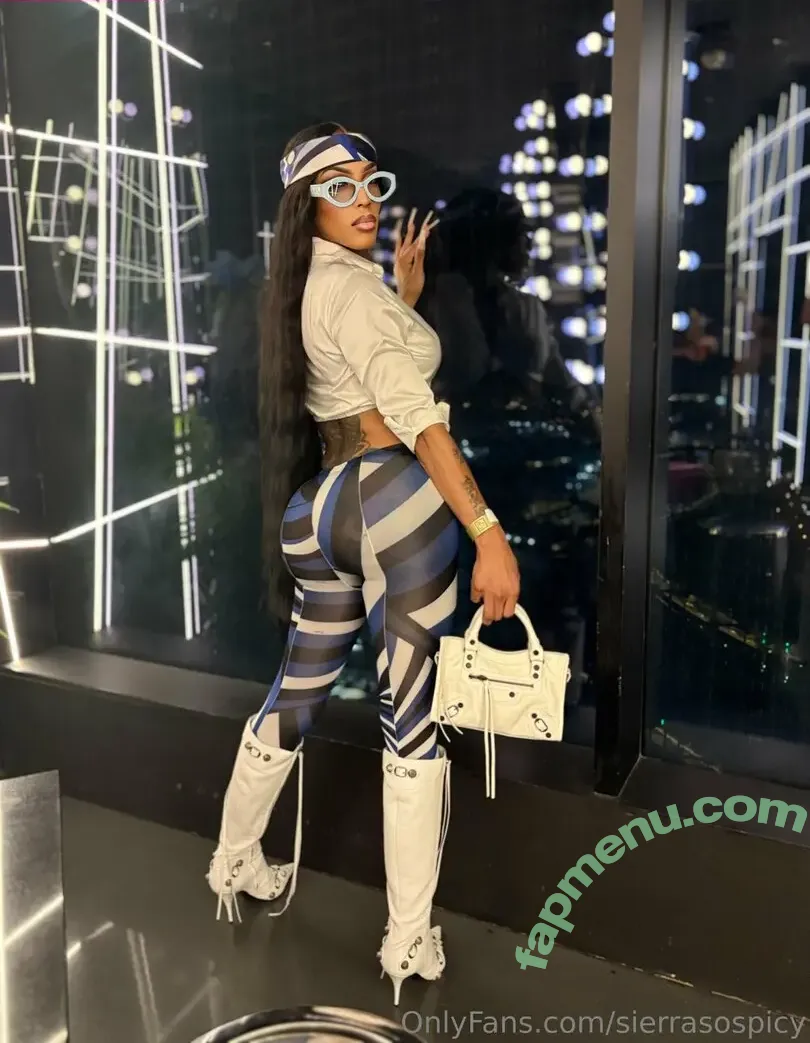 sierrasospicy nude photo #0010 (sierrasospicy)