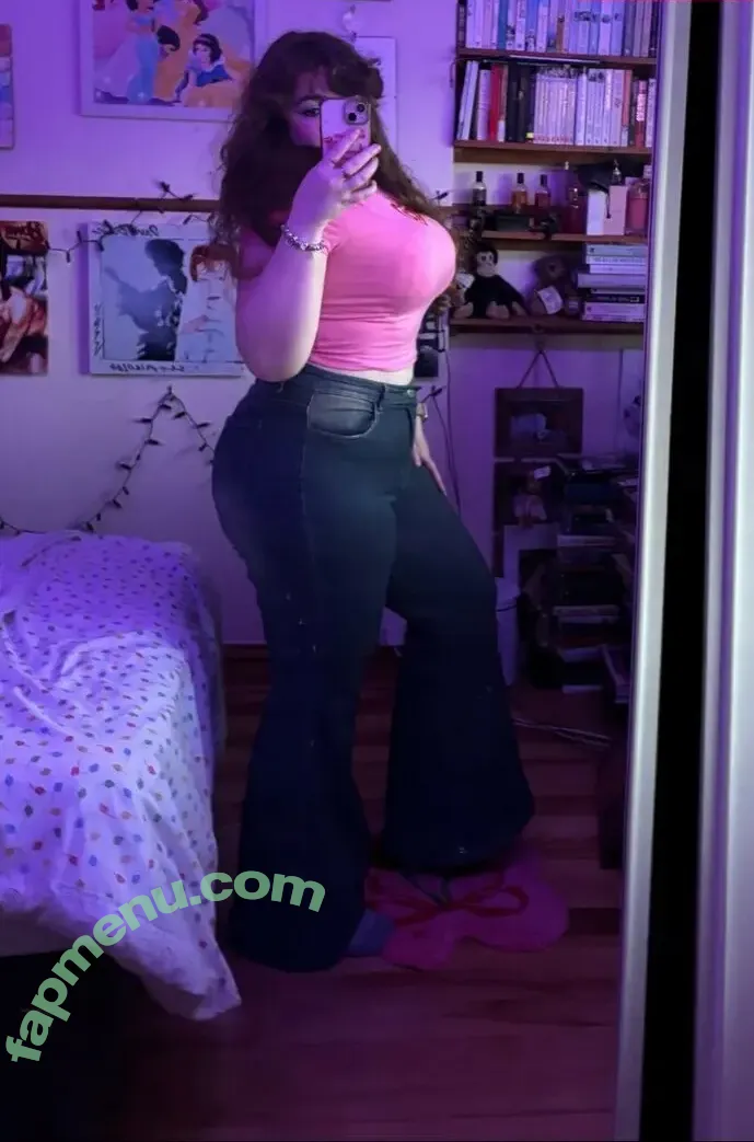 Sighmegara nude photo #0006 (Megan Coles)