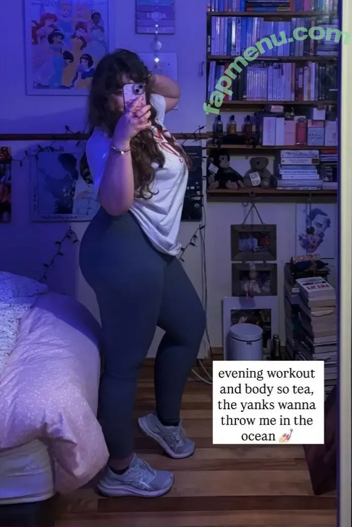 Sighmegara nude photo #0007 (Megan Coles)