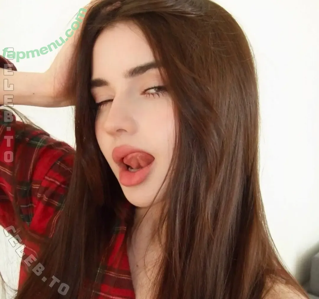 sighttttt nude photo #0118 (Vladlena)