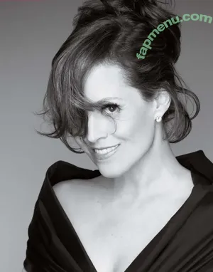 Sigourney Weaver / sigourney.weaver.242 nude photo #0122