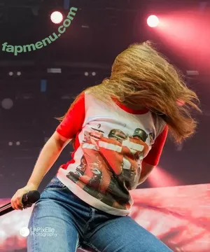 Sigrid / Sigrid Solbakk Raabe / thisissigrid nude photo #0656