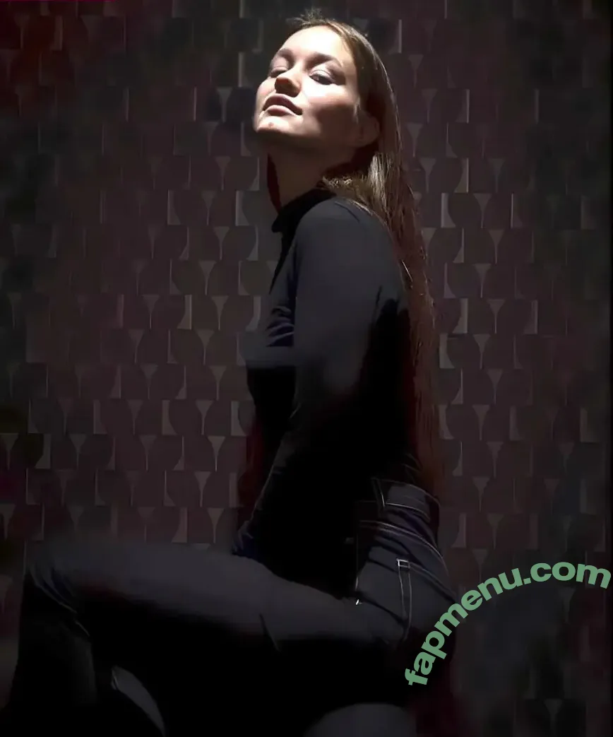 Sigrid nude photo #0614 (Sigrid Solbakk Raabe / thisissigrid)