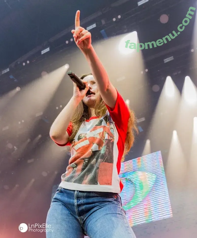 Sigrid nude photo #0653 (Sigrid Solbakk Raabe / thisissigrid)