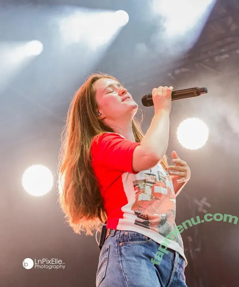 Sigrid nude photo #0658 (Sigrid Solbakk Raabe / thisissigrid)