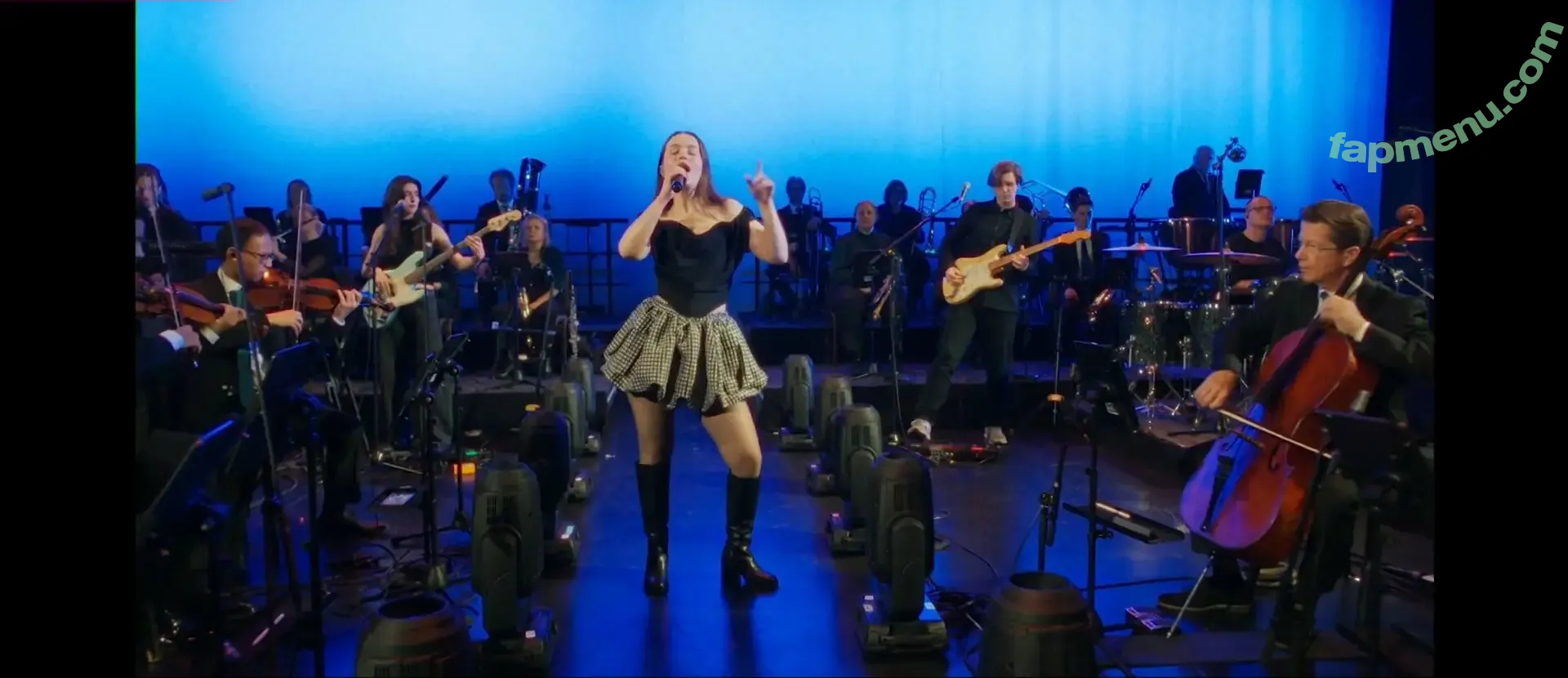 Sigrid nude photo #0683 (Sigrid Solbakk Raabe / thisissigrid)