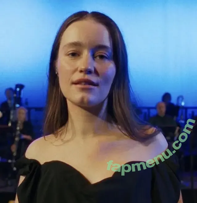 Sigrid nude photo #0688 (Sigrid Solbakk Raabe / thisissigrid)