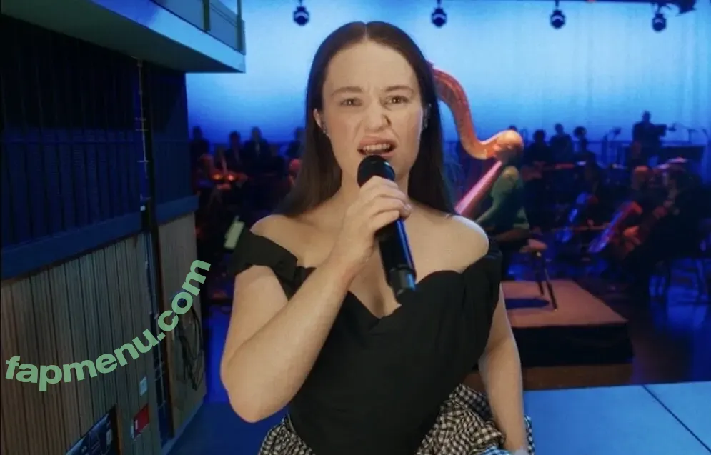 Sigrid nude photo #0689 (Sigrid Solbakk Raabe / thisissigrid)