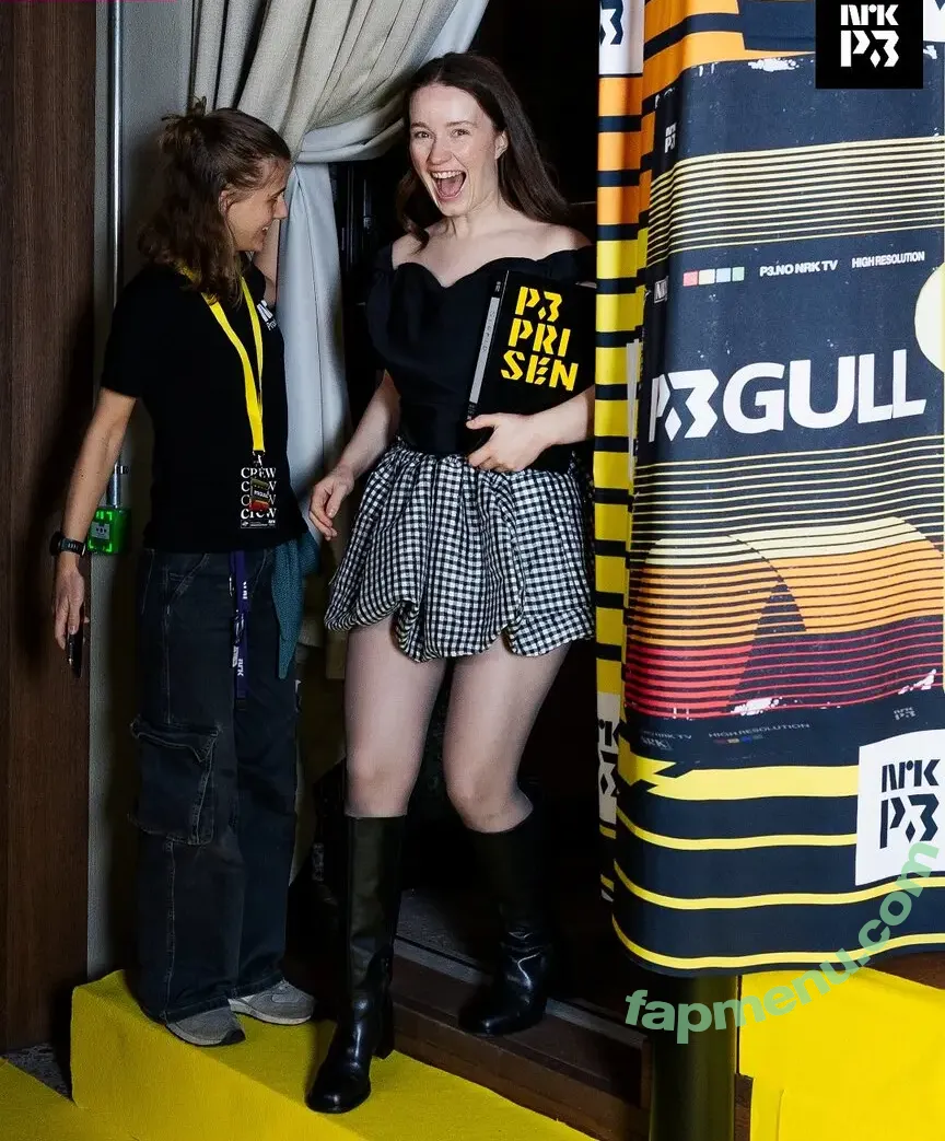 Sigrid nude photo #0693 (Sigrid Solbakk Raabe / thisissigrid)