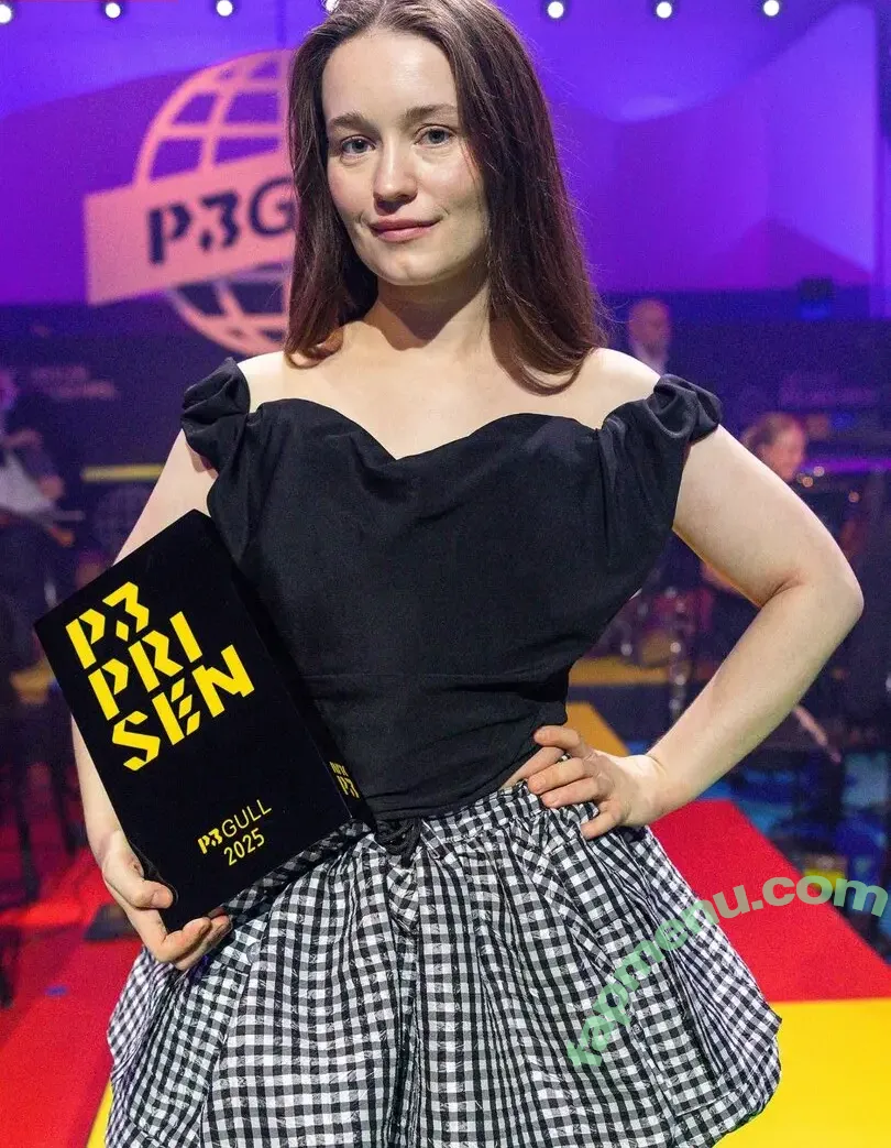 Sigrid nude photo #0696 (Sigrid Solbakk Raabe / thisissigrid)