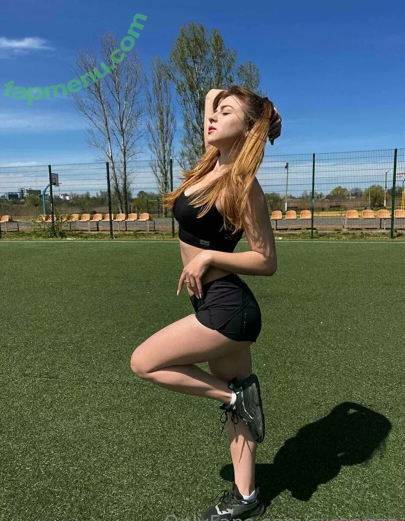 siireenaa nude photo #0054 (siireenaa)