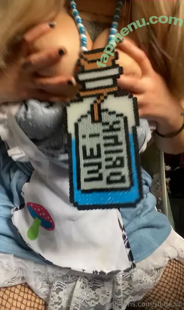 sil.de.vil nude photo #0009 (sil.de.vil)