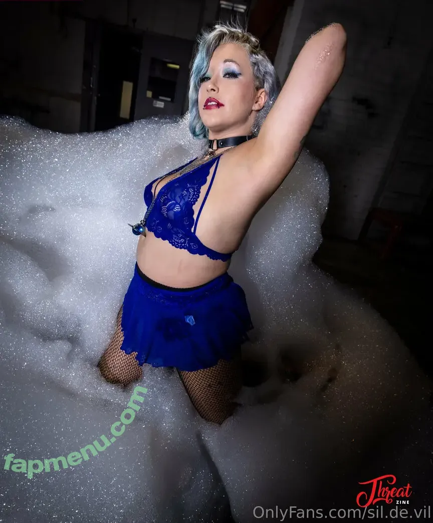 sil.de.vil nude photo #0038 (sil.de.vil)