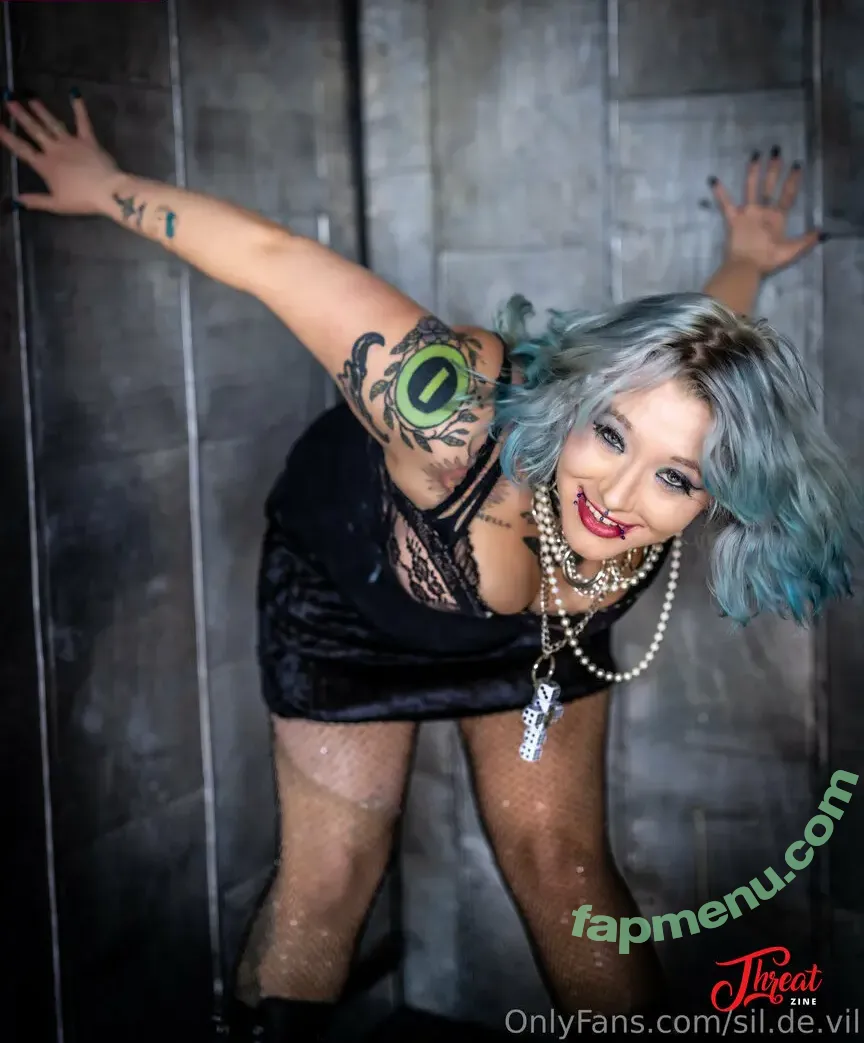 sil.de.vil nude photo #0040 (sil.de.vil)