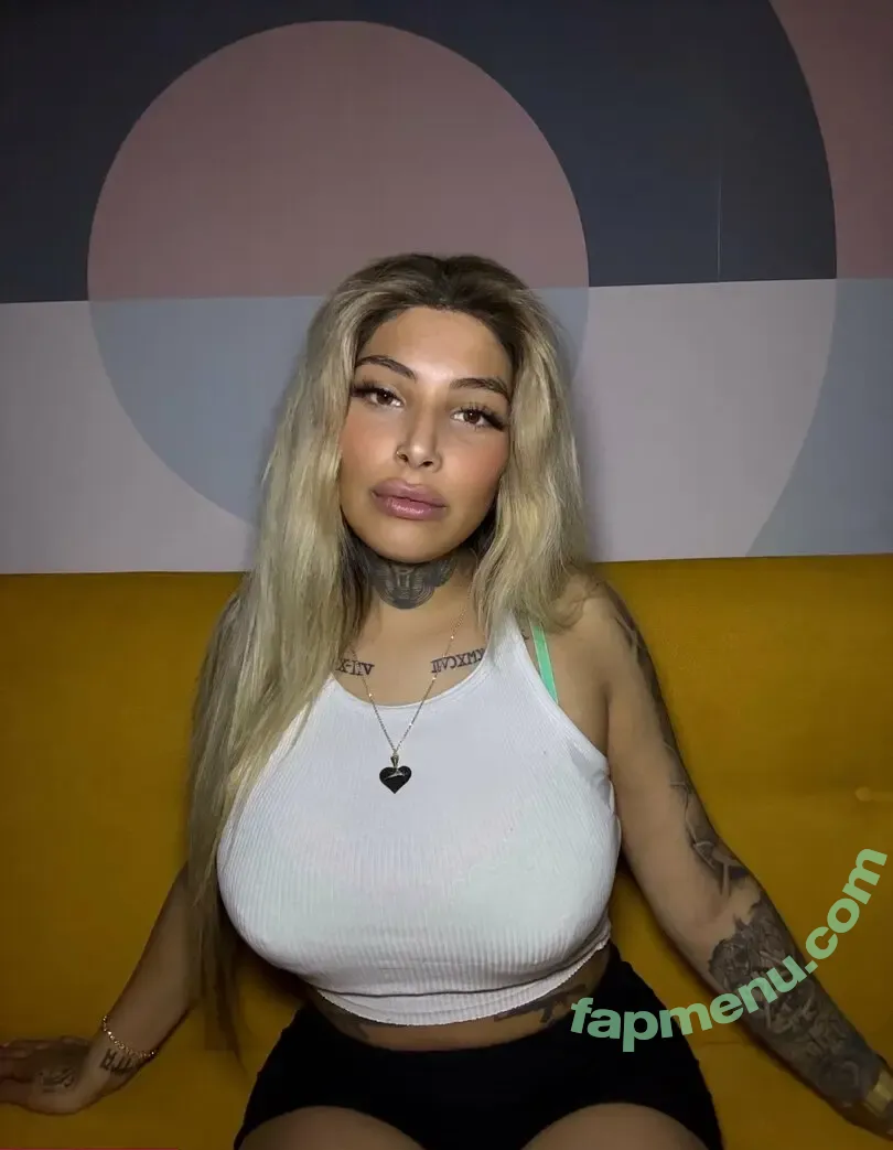 silaxbae nude photo #0004 (silaxbae)
