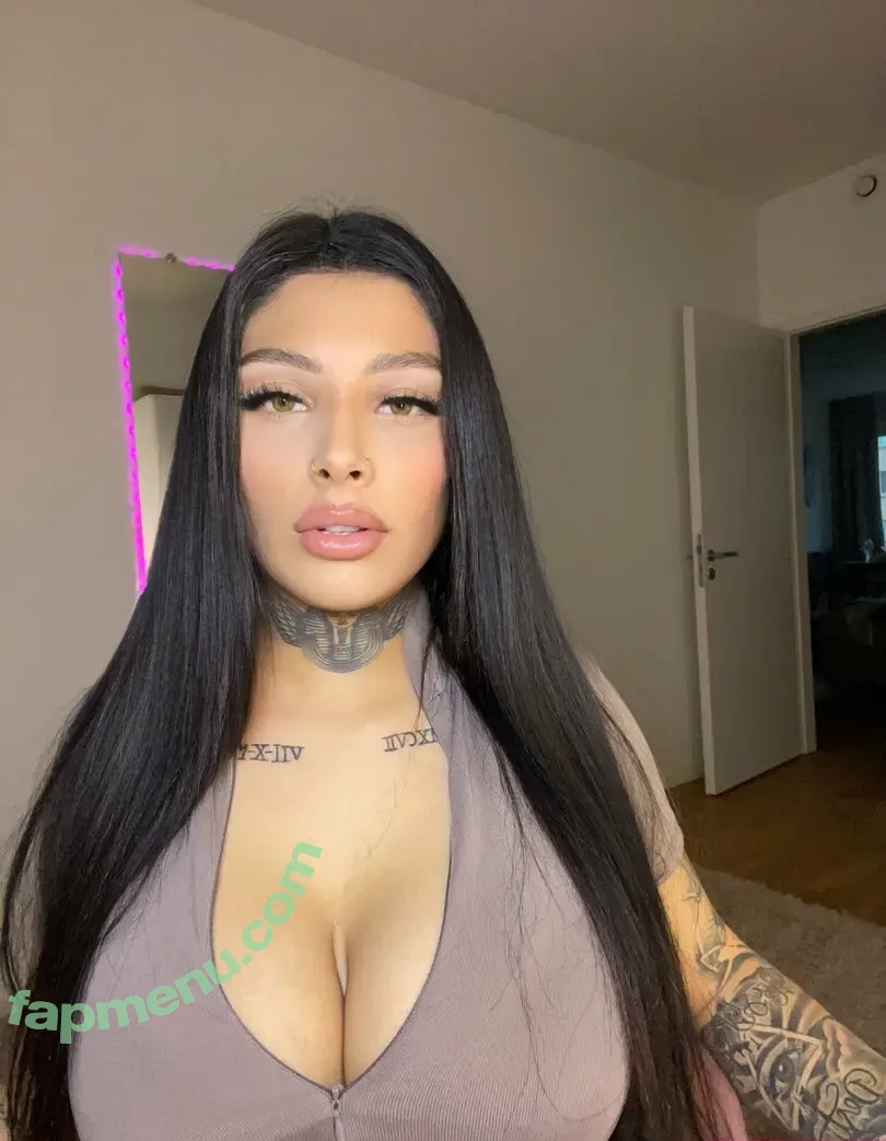 silaxbae nude photo #0017 (silaxbae)